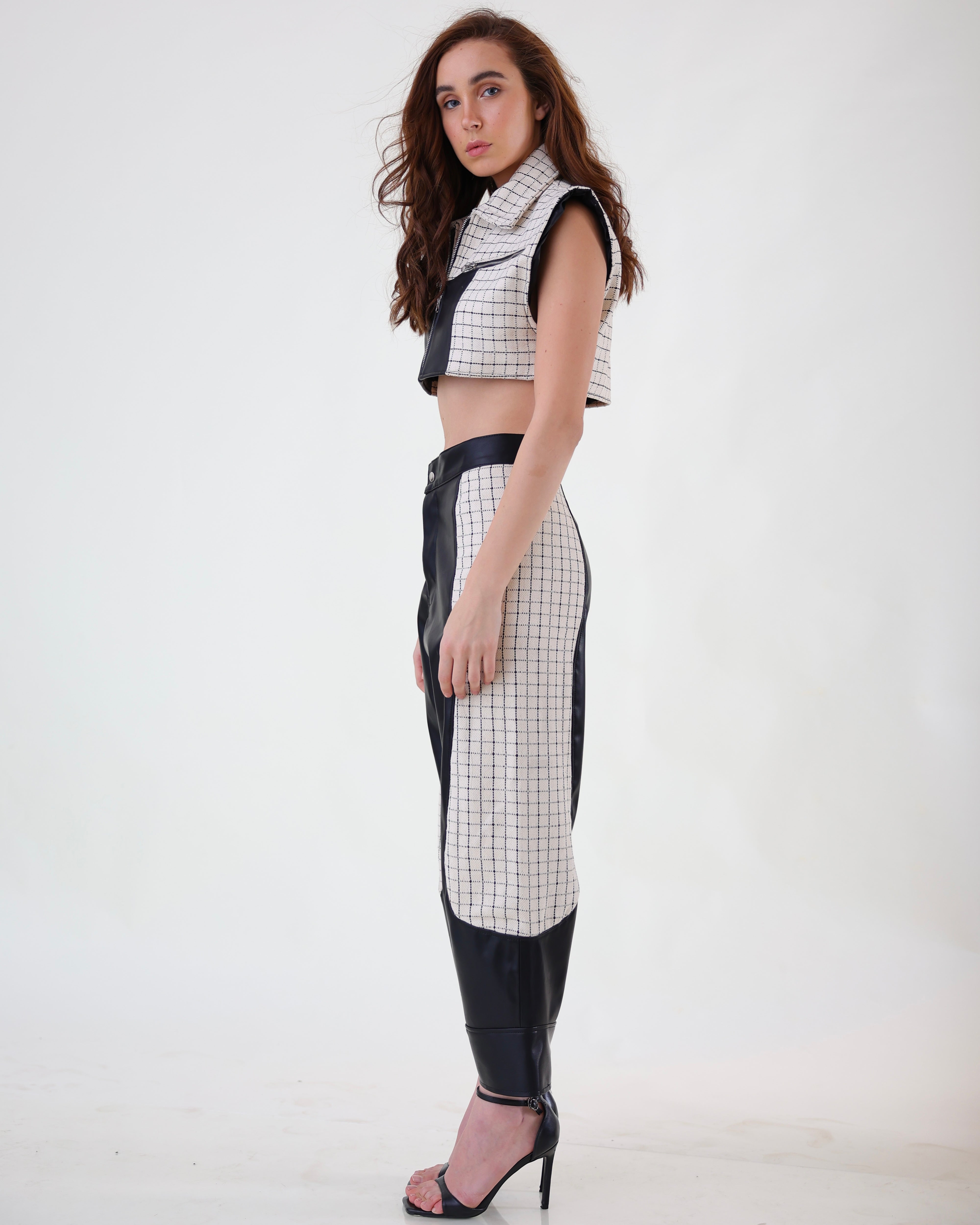 Checkered Jacquard Panelled Pant