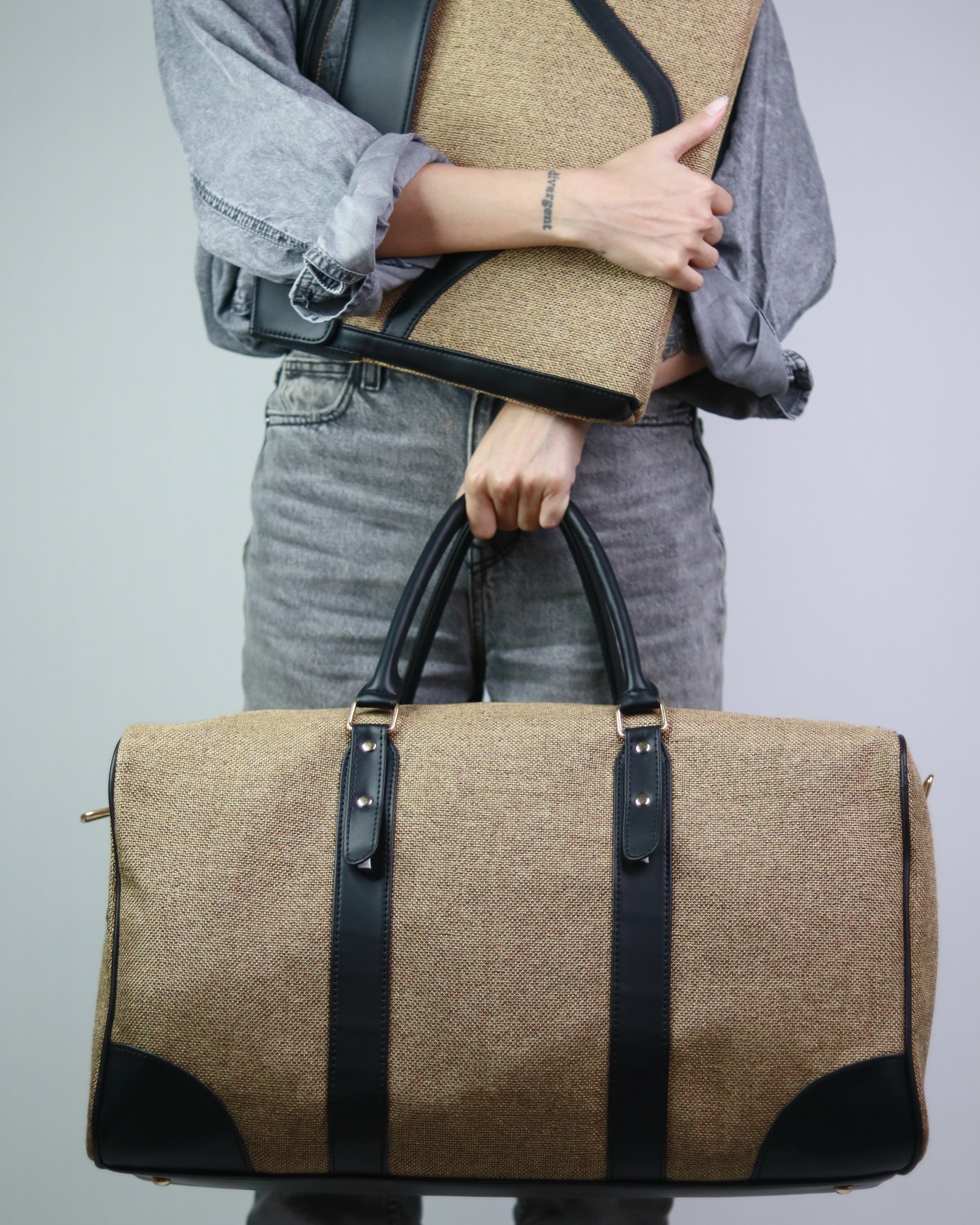 Dark Jute Duffle Bag