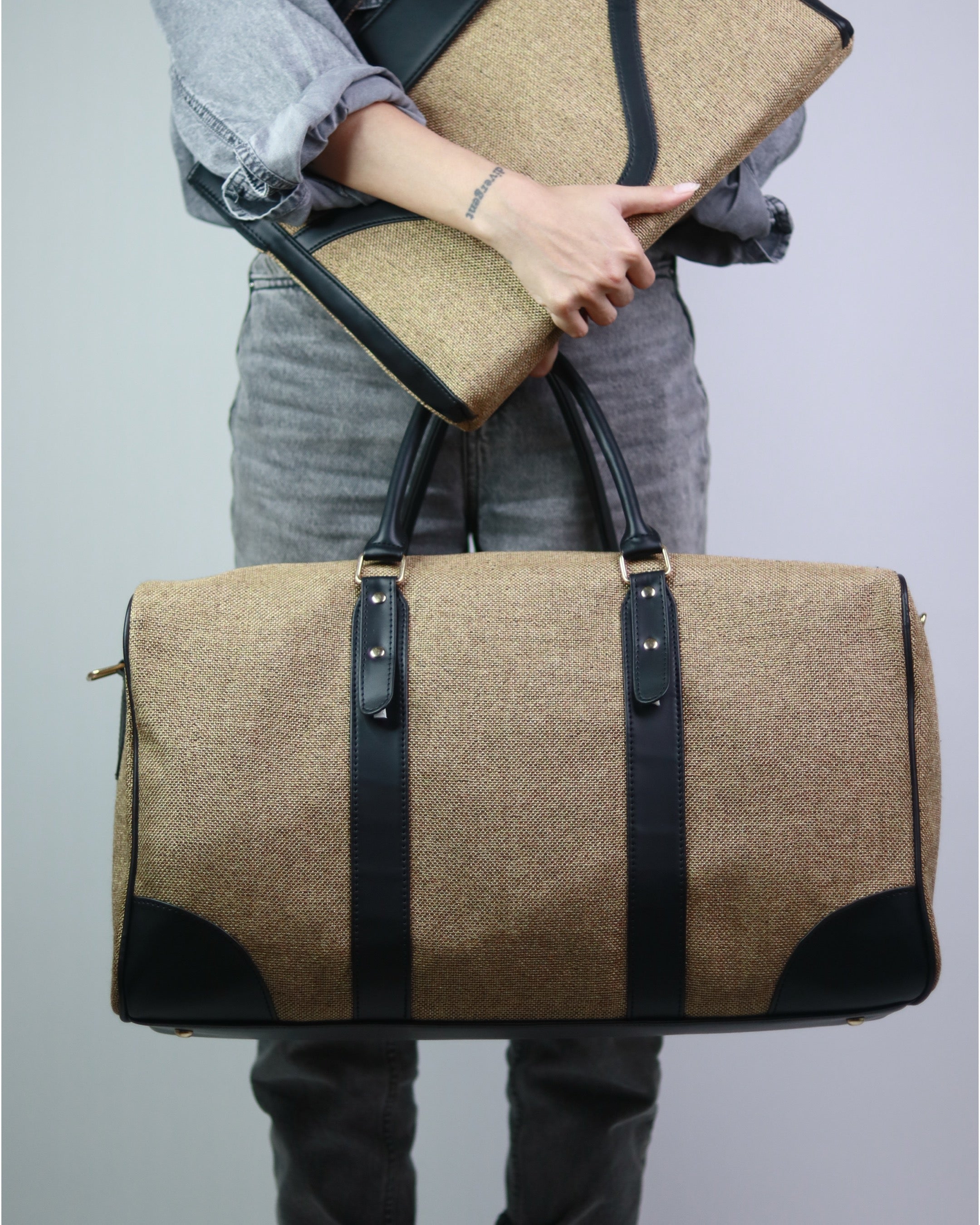 Dark Jute Duffle Bag