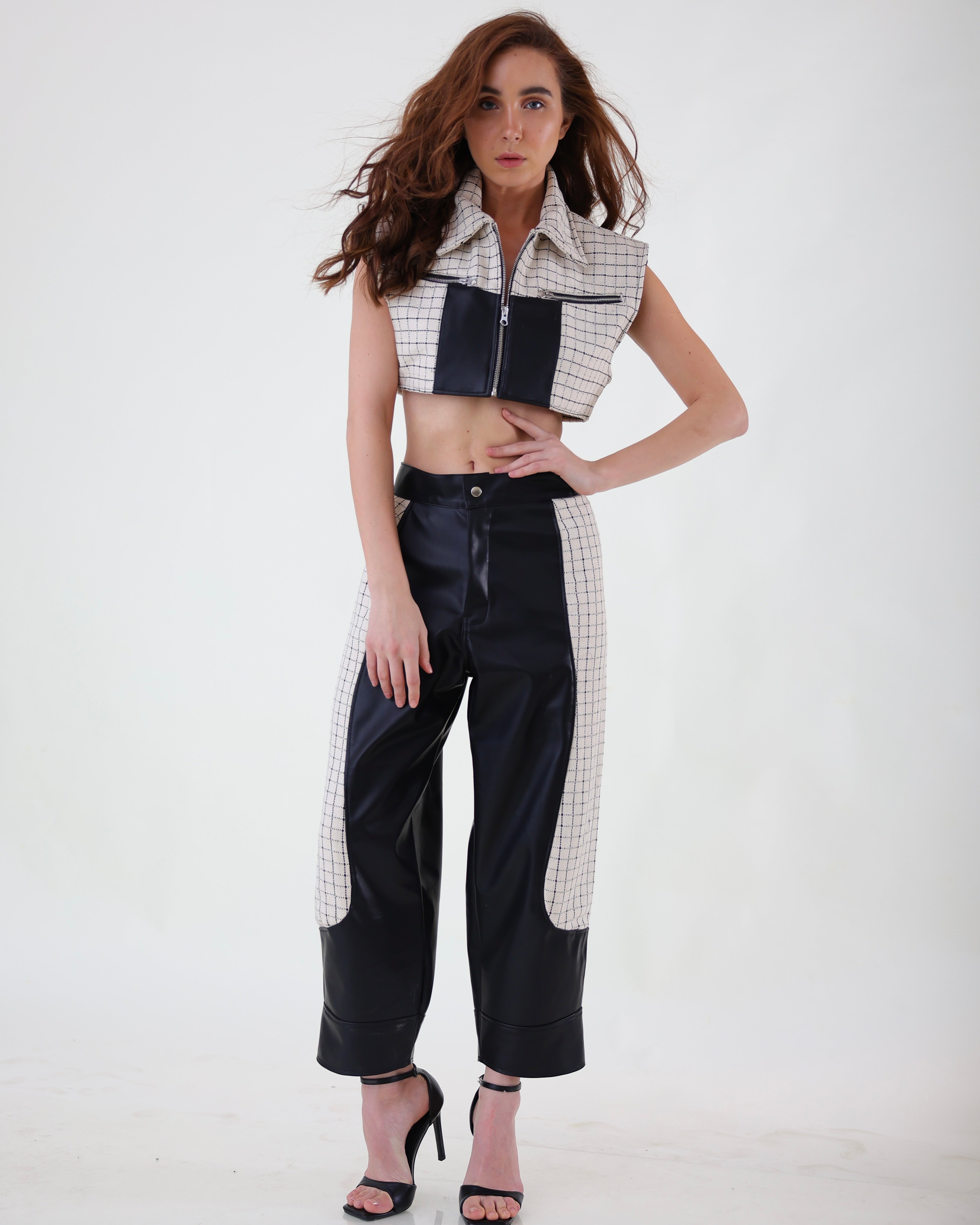 Checkered Jacquard Panelled Pant