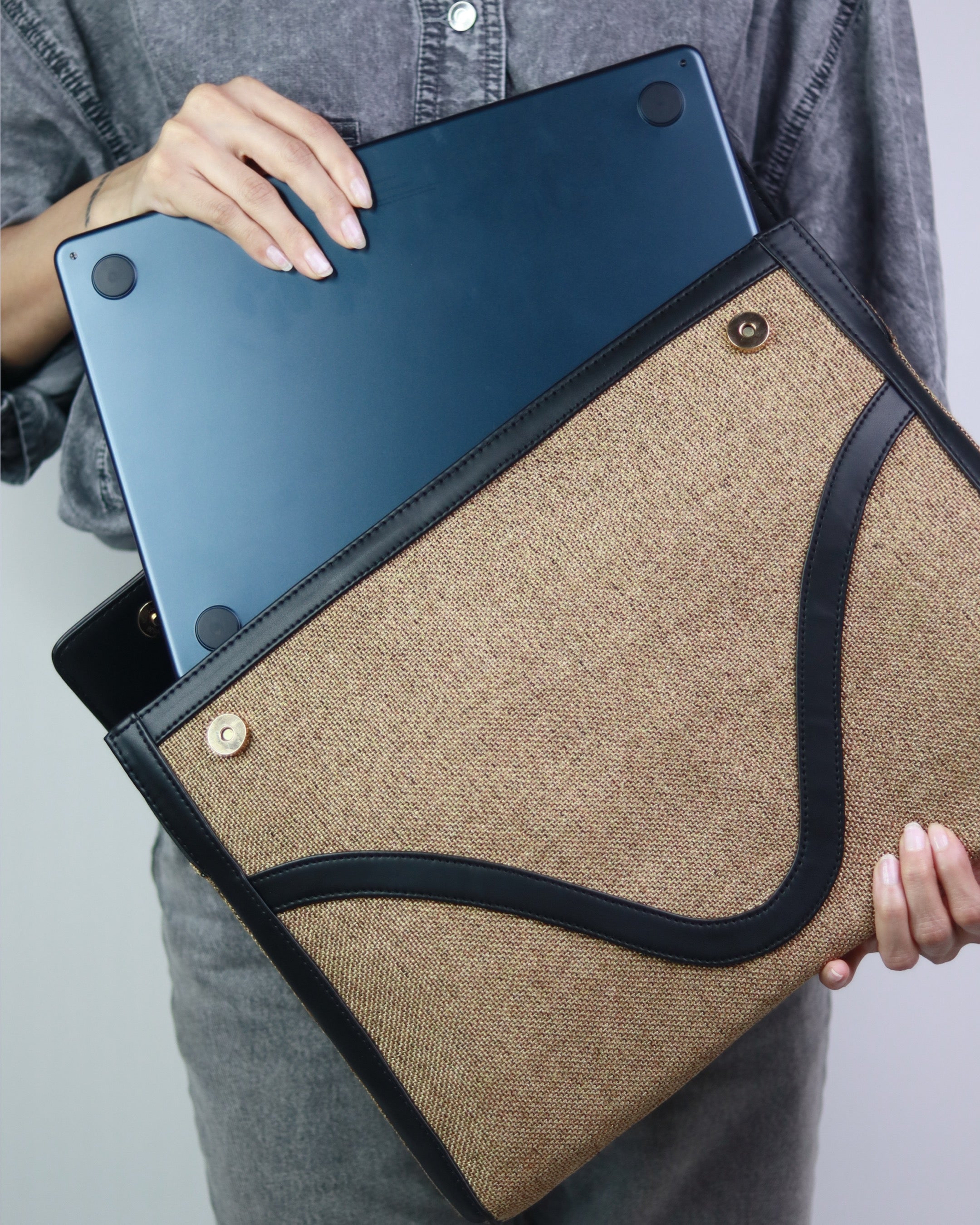 Dark Jute Laptop Sleeve